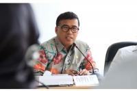 Anggota DPD RI Alirman Sori dalam sebuah pertemuan. (Foto : Istimewa)