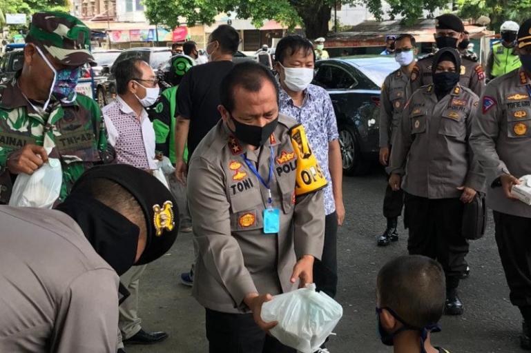 Kapolda Sumbar Irjen Pol Toni Harmanto didampingi Ketua Bidang Operasional HTT Albert Hendra Lukman di Kota Padang, Kamis (Foto : Istimewa/Antara Sumbar)