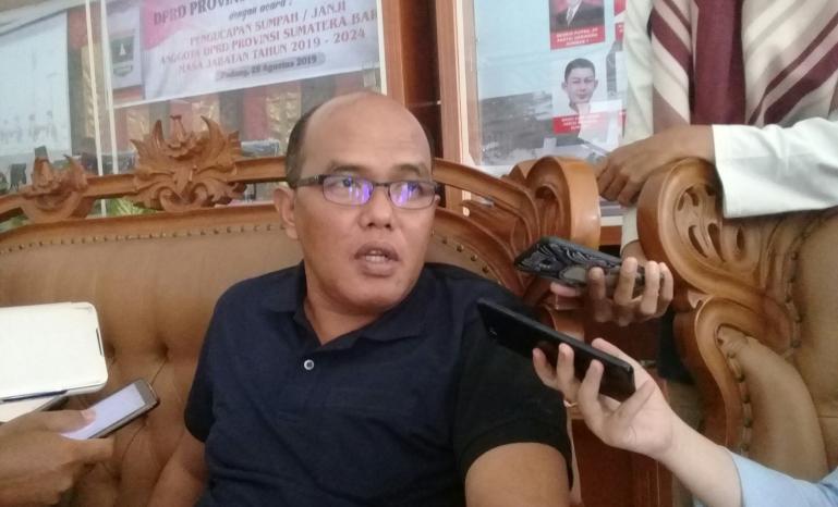 Ketua DPRD Sumbar Supardi. (Dok : Istimewa)