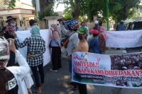 Menilai Penyaluran BLT Covid Tidak Merata: Belasan Nelayan Adukan Nasib ke DPRD Kota Padang