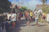 Galang Dana Sosial Bantu Sesama Warga Sekitar: IPPERDAMNI Goro Bersihkan Lingkungan