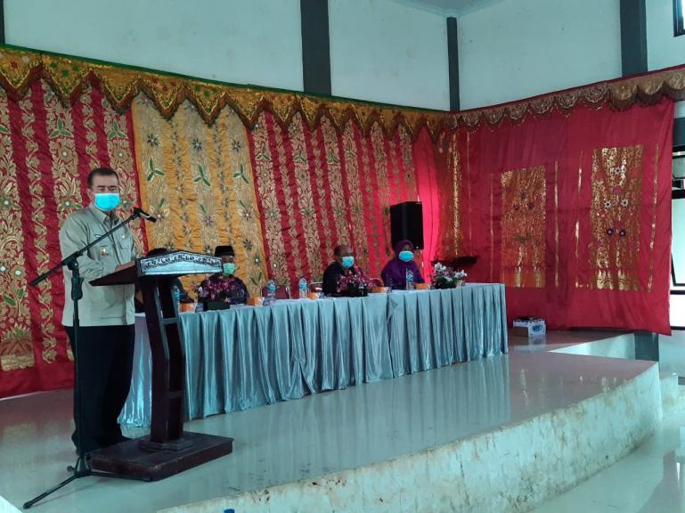 Wakil Gubernur Nasrul Abit saat kunjungan kerja di Nagari Talu Kecamatan Talamau Kabupaten Pasaman Barat, Kamis (17/9). (Dok : Istimewa)