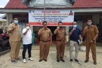 Tim visitasi KI Sumbar saat mengunjungi kantor wali nagari Sungai Rumbai, Kabupaten Dharmasraya, Senin (12/10). Dok : Istimewa)