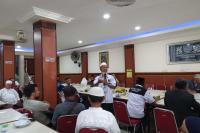 Ketua DPW Masyumi Sumbar, Budiman Datuk Bandaro Rajo saat menyatakan dukungan partainya kepada Nasrul Abit -- Indra Catri di Padang, Senin (23/11). (Dok : Istimewa)