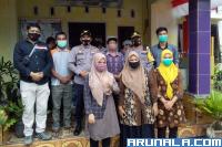 Polres Pessel Bantu Warga Terdampak Banjir Tapan