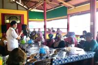 Warga Minta Indra Catri Bangun Rumah Singgah bagi Orang Gangguan Jiwa: Warga Minta Indra Catri Bangun Rumah Singgah bagi Orang Gangguan Jiwa