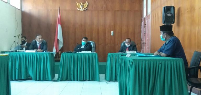 Suasana sidang sengketa informasi menyangkut surat kematian dan surat ahli waris di KI Sumbar, Rabu (20/1). ( Dok : Istimewa)
