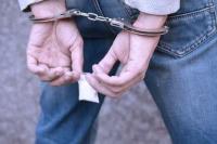 Naas, Himpitan Ekonomi Berujung Sel