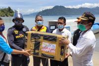 Hasil Sitaan Bea Cukai Jambi: Puluhan Ribu Benih Lobster Dilepas di Perairan Sumbar