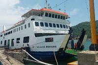 PT ASDP Padang datangkan KMP Tanjung Burang untuk menambah frekuensi pelayaran antar Padang dan Mentawai. (Dok : Istimewa)