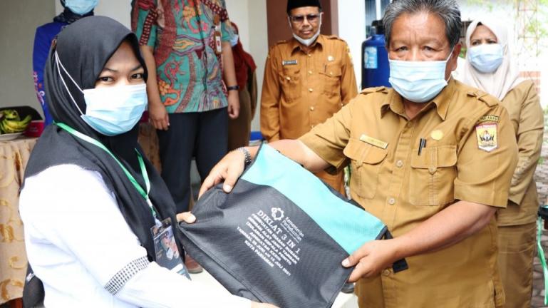 60 Pengrajin Ikut Pelatihan Bordir 3 in 1