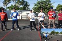 Wali Kota Pariaman, Genius Umar saat bertanding Pickleball dengan pengurus Pickleball Sumbar, Selasa siang (8/6). (Dok : Istimewa)