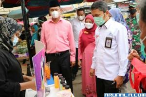 BBPOM Tinjau Pasa Pabukoan di Kota Pariaman: Genius: Tetap Jaga Kebersihan Dagangan dan Terapkan Prokes