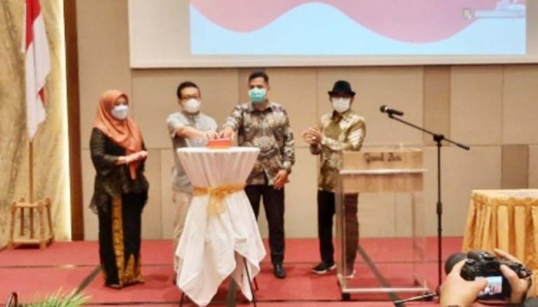 Gunakan Aplikasi E-Monev KI Sumbar akan Nilai 394 Badan Publik