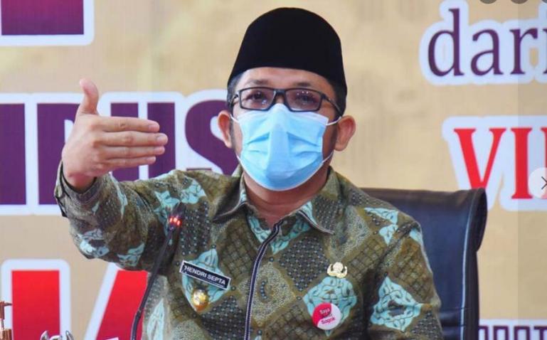 Wali Kota Padamg, Hendri Septa sebutkan Kota Padang mulai terapkan PPKM Mikro mulai Rabu (7/7). (Dok : Istimewa)