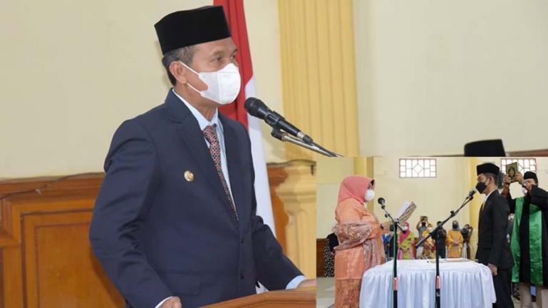 Wali Kota Pariaman, Genius Umar saat beri sambutan pada PAW Erizal sebagai anggota DPRD Kota Pariaman, Kamis (12/8). (Dok : Istimewa)