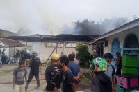 Gudang Milik Dinas Pertanian Sumbar Terbakar
