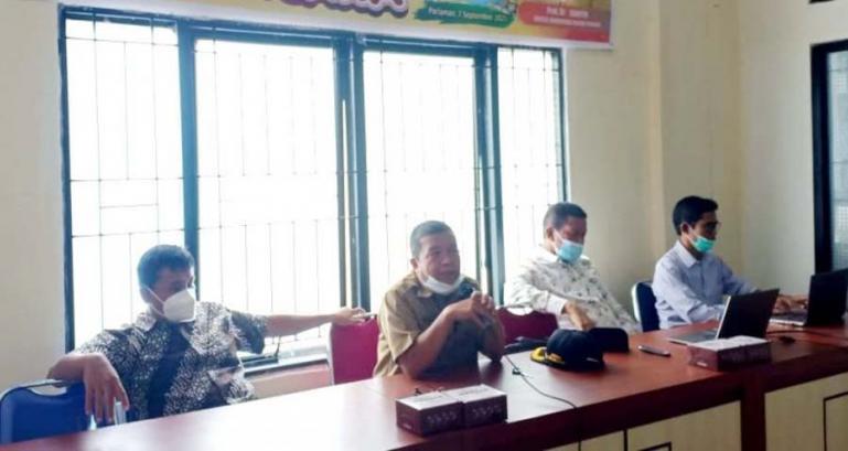 Disdikpora dan Dewan Pendidikan Kota Pariaman bahas kurikulum mitigasi bencana bagi sekolah di kota itu, Selasa (7/9). (Dok : Istimewa)