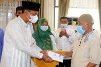 300 Mustahik Pariaman Terima Zakat Program Pariaman Peduli