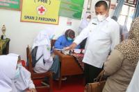 Wako dan Ketua Hadir Langsung: Vaksinasi Pelajar di SMA 3 Pariaman