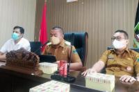 Wagub Sumba, Audy Joinaldy saat paparkan road map KIP di Sumbar kepada juri dari KI Pusat, Senin (11/10). (Dok : Istimewa)