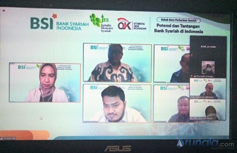 Suasana webinar JES dengan BSI yang diikuti puluhan jurnalis di Sumatera, Selasa (9/11). (Foto : Arzil)