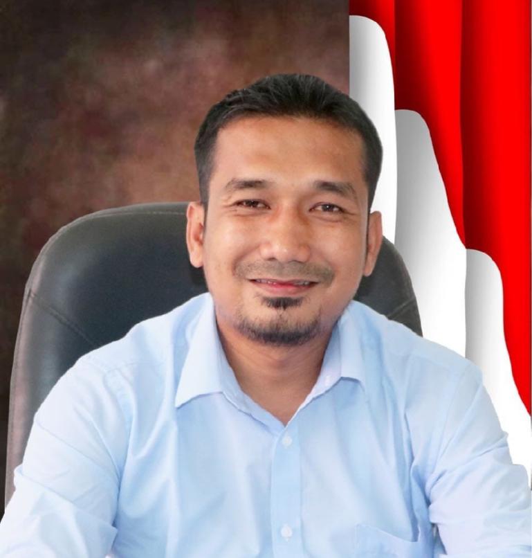 Ketua KPU Kabupaten Kepulauan Mentawai, Eki Butman. (Dok : Istimewa)