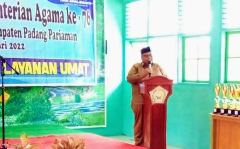 Bupati Padangpariaman Suhatri Bur saat menghadiri HAB Kemenag ke-76 di aula MTsN 04 Padangpariaman, Senin (3/1). (Dok : Istimewa)