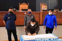 DPRD Dharmasraya Setujui Penetapan Dua Perda