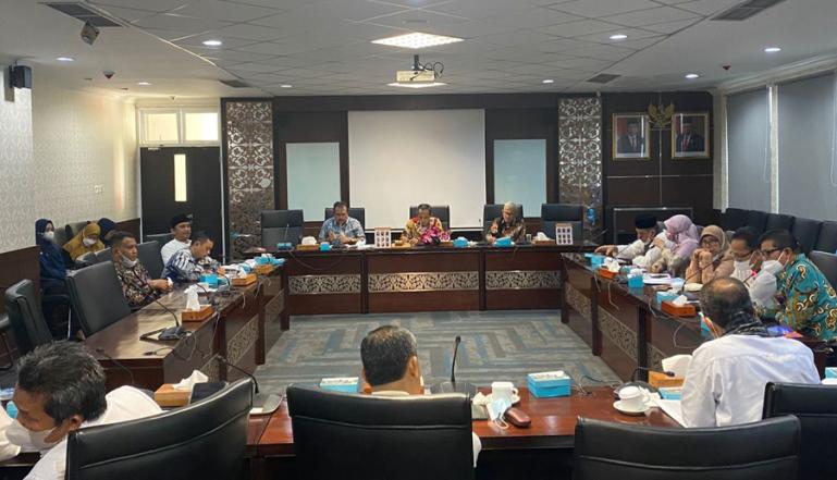 Komisi II DPRD Sumbar Hearing dengan Mintra Kerja Antisipasi Kelangkaan dan Lonjakan Harga Pangan jelang Ramadah