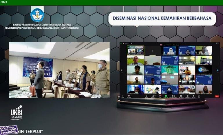 Suasana acara Diseminasi Nasional Kemahiran Berbahasa yang digelar secara virtual oleh Badan Bahasa, Selasa, (1/3) kemarin. (Dok : Istimewa)