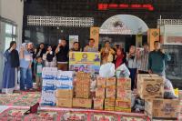 Paket sembako dari KBRC Kampung Lapai siap diantarkan untuk korban gempa pasbar dan pasaman, Kamis (3/2). (Dok : Istimewa)