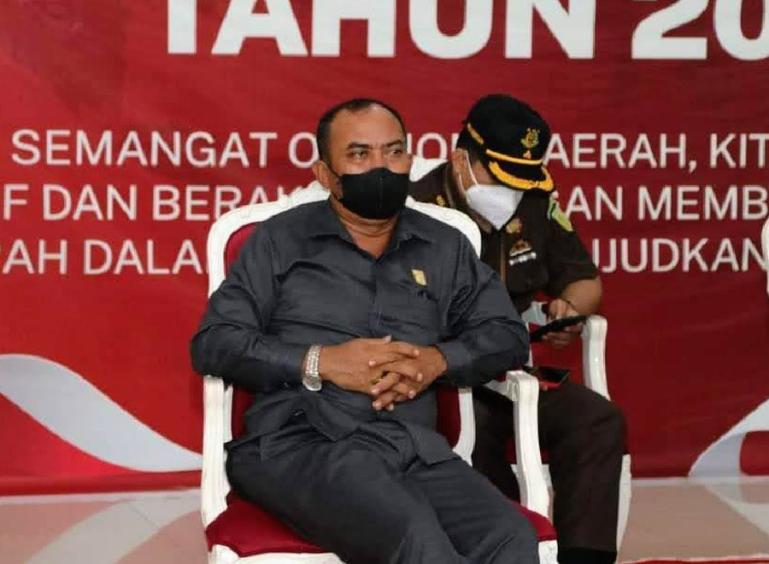 Ketua DPRD Pariyanto ikuti rapat peringatan Hari Otonomi Daerah ke XXVI tahun 2022 secara virtual bersama Presiden Jokowi, Senin (25/4). (Dok : Istimewa)