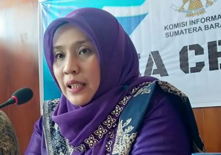 Komisioner KI Sumbar Bidang Kelembagaan, Tanti Endang Lestari. (Dok : Istimewa)