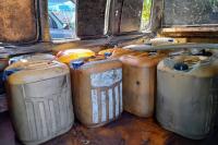 Beli BBM di Salah Satu SPBU di Kota Padang: Tumpuk Bio Solar Bersubsidi, Rocky Digelandang Polda Sumbar