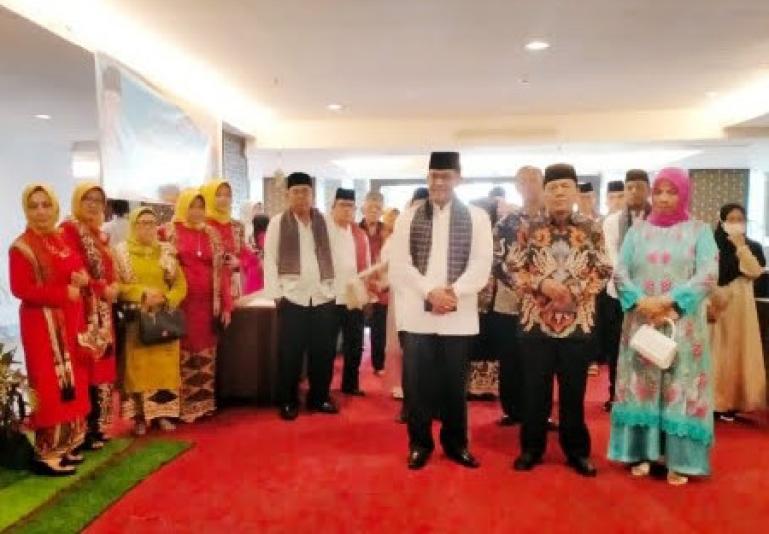 Ketua KBKS Padang Dedi Diantolani saat hadiri acara Halalbihalal di Padang, Sabtu (21/5). (Dok : Istimewa)