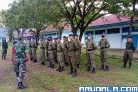 Tanamkan Jiwa Disiplin Diri di Lingkungan Sekolah: Babinsa Koto Tangah Latih Siswa SMK 10 Padang PBB