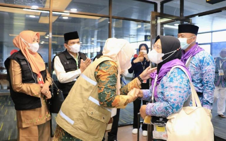 CJH Kloter VI dari Bengkulu tiba di BIM, Kamis (9/6) sekitar pukul 17.01. (Dok : Istimewa)