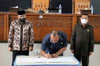 DPRD Dharmasraya Tetapkan Tiga Perda