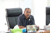 Raih Penghargaan Satyalancana Wira Karya: Ketua DPRD Dharmasraya Beri Selamat pada Bupati Sutan Riska