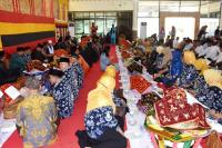 Prosesi Makan Bajamba Iringi HUT Kota Pariaman