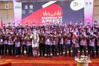 Wali kota se-Indonesia usai pembukaan Rakernas XV Apeksi di Hotel Truntum Padang, Senin (8/8). (Dok : Istimewa)