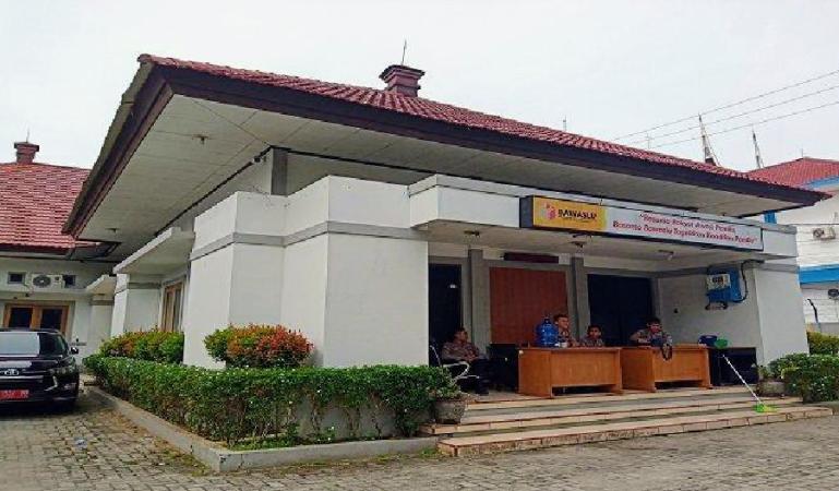 Kantor Bawaslu Sumbar. (Dok : Istimewa)