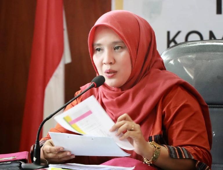 Komisioner KI Sumbar, Tanti Endang Lestari. (Dok : Istimewa)