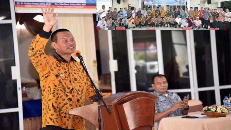 Wali Kota Pariaman, Genius Umar Minta Sinkronkan Program Pembangunan Desa/Kelurahan Dengan Program Pemko dalam Rapat Koordinasi di Balairung Rumah Dinas Wali Kota Pariaman, Kamis (1/9/2022). (Foto : Istimewa)