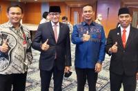 Wako Pariaman, Genius Umar bersama Menteri Sandiaga Uno usai pelantikan Dwi Marhen Yono sebagai Direktur Pemasaran Pariwisata Nusantara, Kemenparekraf, di Jakarta, Senin (5/9). (Dok : Istimewa)