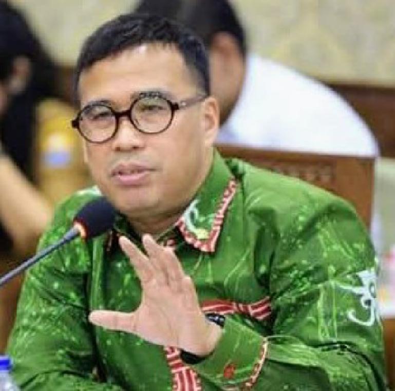 Anggota DPD RI, asal Dapil Sumbar, Alirman Sori. (Dok : Istimewa)