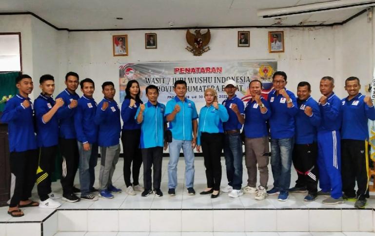 Belasan juri dan wasit cabor Whusu Sumbar saat ikuti penataran wasit dan juri, Sabtu (29/10). (Dok : Istimewa)