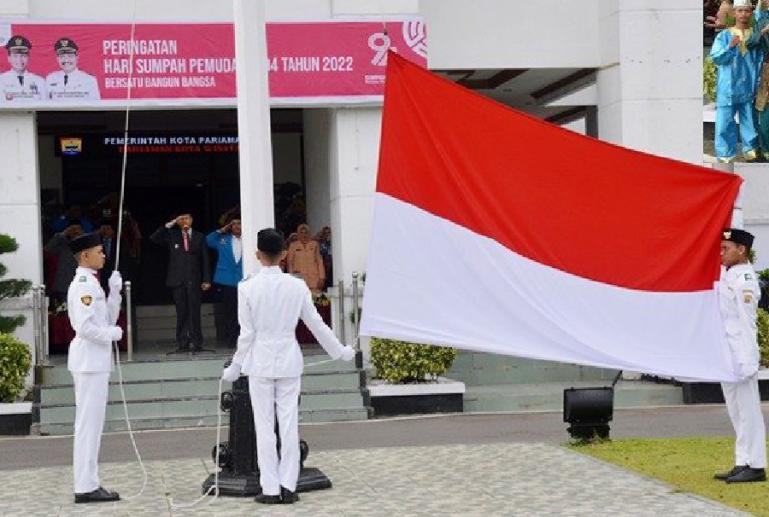 Wako Genius Umar pimpin upacara bendera peringati Hari Sumpah Pemuda di Balai Kota Pariaman, Jumat (28/10). (Dok : Istimewa)