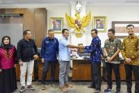 Tiga DPRD Daerah Kunjungi DPRD Sumbar di Hari Bersamaan